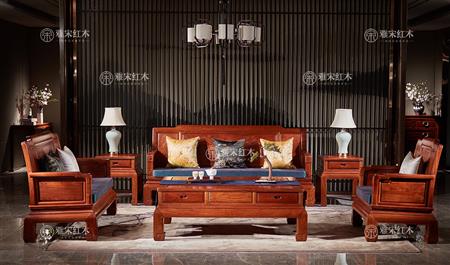 財(cái)運(yùn)寶座沙發(fā)